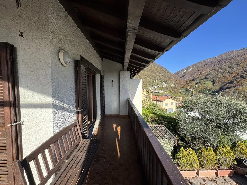 Maison avec jardin et grande terrasse en position panoramique – photo 7 sur 13