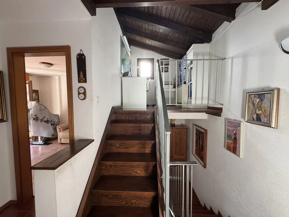Maison avec jardin et grande terrasse en position panoramique – photo 8 sur 13