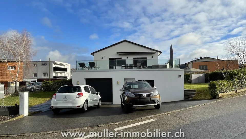 Schöne Villa mit zwei Apartments in Belfaux – Foto 12 von 13