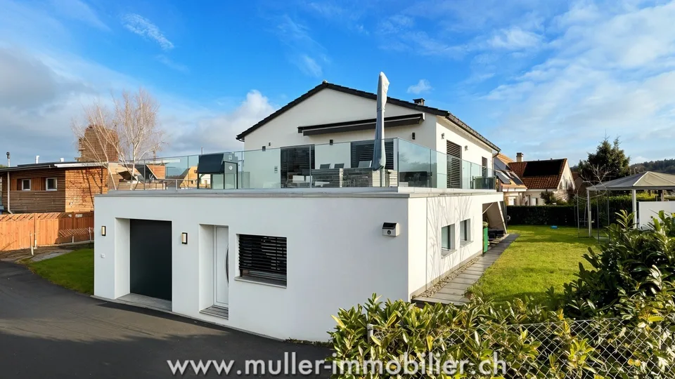 Jolie villa de deux appartements à Belfaux