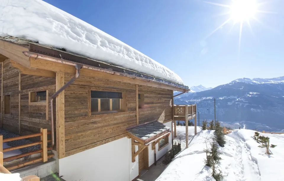 Exceptional chalet built as a secondary residence – photo 7 of 8