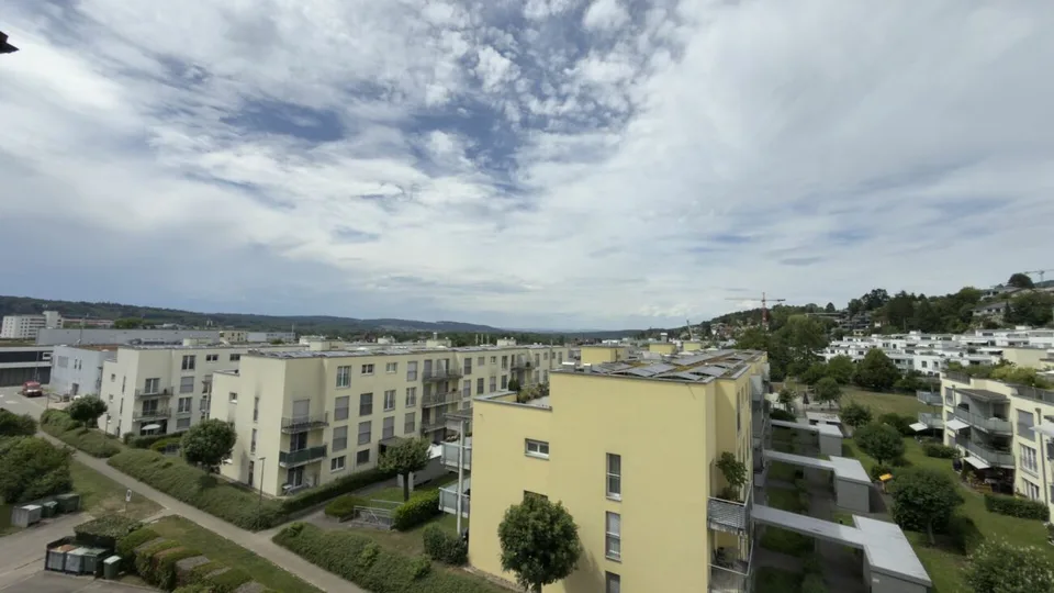 Appartamento soleggiato con vista panoramica a Zufikon - rendita di oggi, casa di domani