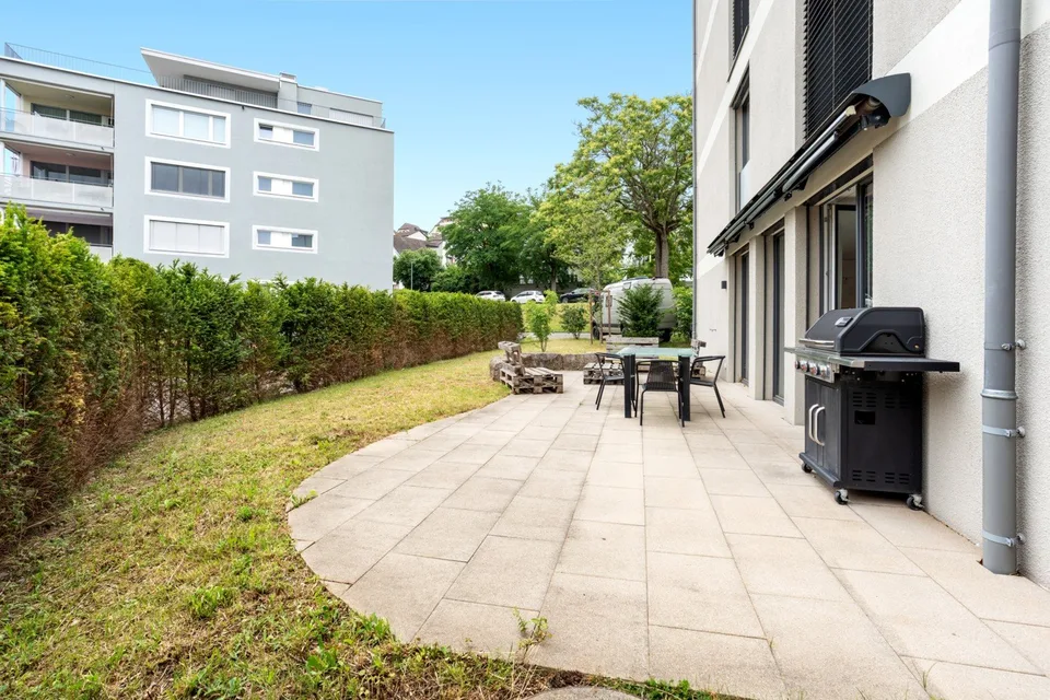 Appartamento di giardino con molto spazio e finiture di lusso – foto 6 di 7