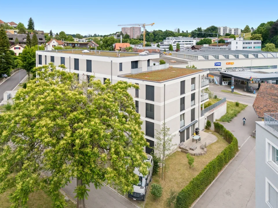 Gartenwohnung mit viel Fläche und gehobenem Ausbau