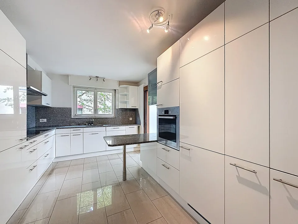 5,5 Zimmer im Obergeschoss in Villars-sur-Glâne – Foto 6 von 12