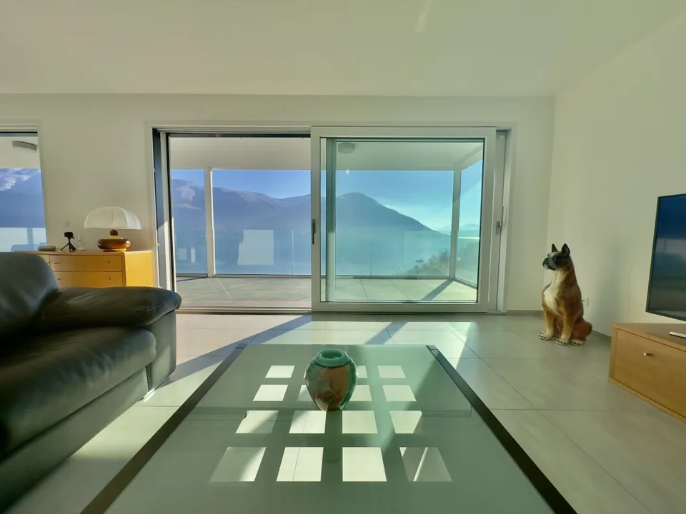 Appartamento di 4 ½ locali con terrazza  panoramica e 2 posteggi