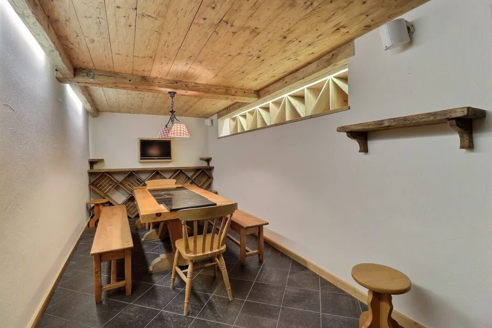 Chalet de 8 pièces à Villars – photo 33 sur 38
