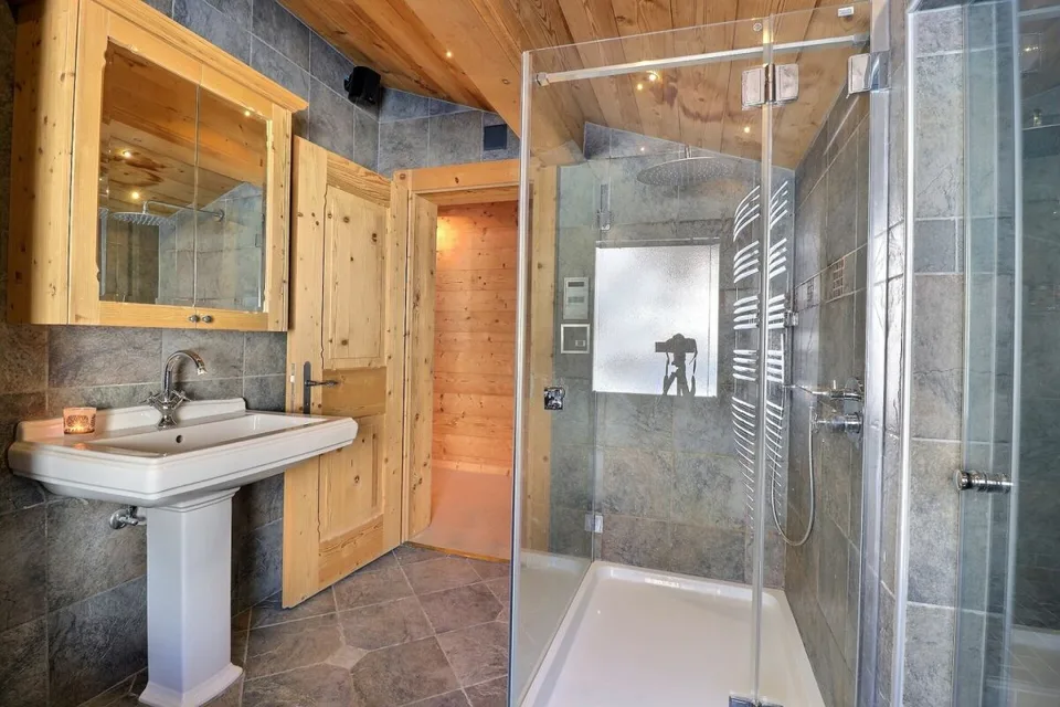Chalet de 8 pièces à Villars – photo 26 sur 38