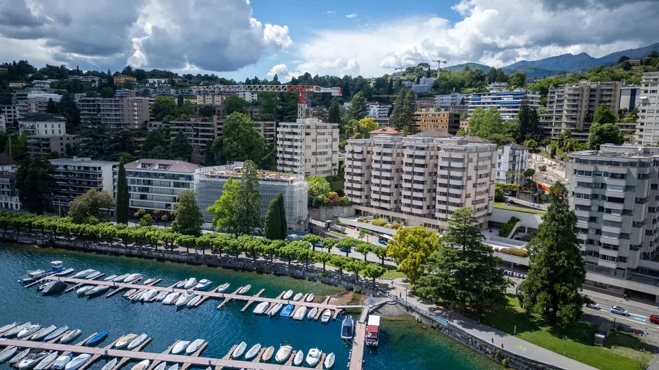 Uno sguardo privilegiato sul lungolago di Lugano