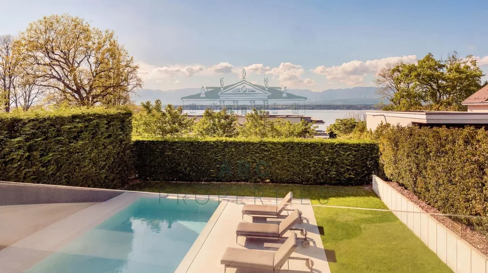 ANIÈRES - VILLA CONTEMPORAINE AVEC ACCÈS PRIVÉ AU LAC