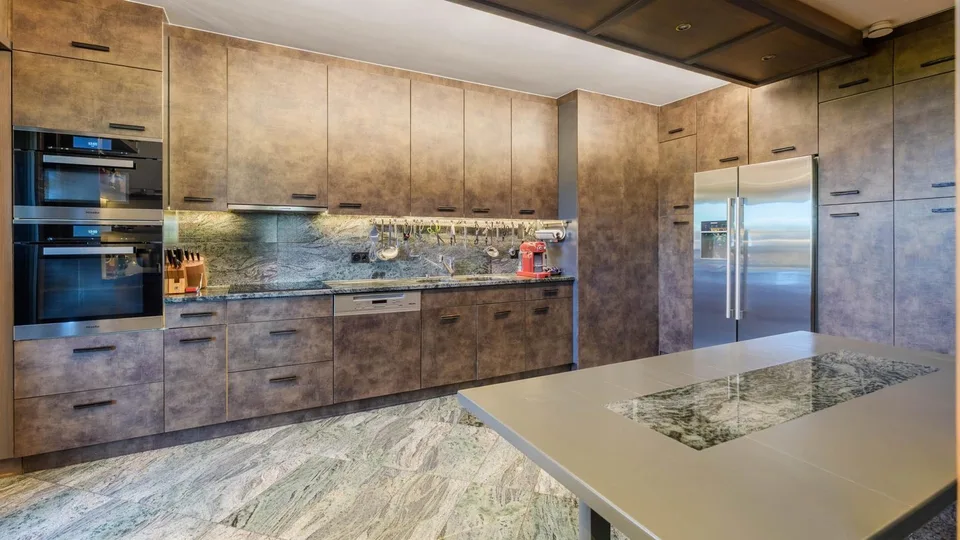 En exclusivité - Élégant Hôtel Particulier dans un écrin de verdure