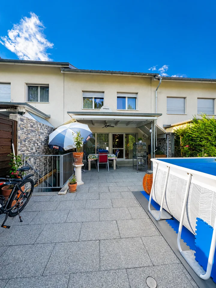 Sutter-Hüsli: 4.5-Zimmer-Reiheneinfamilienhaus in Aesch (Im Baurecht)