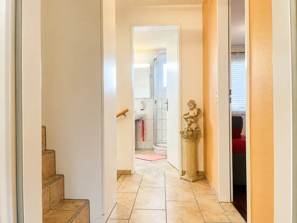 Sutter-Hüsli : maison de rang de 4,5 pièces à Aesch (en droit de construction) – photo 11 sur 16