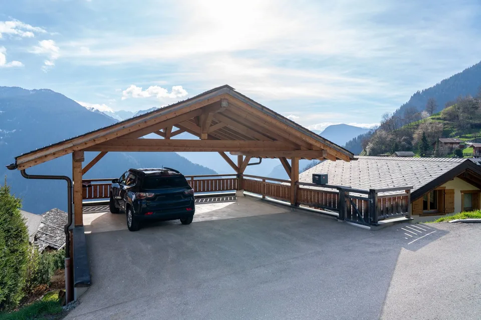 Chalet di tre piani nel cuore di Medieres – foto 8 di 9