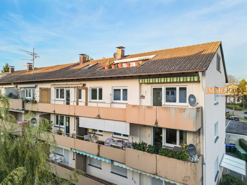 IMMORath.de - Großzügige 5,5 - Zimmerwohnung mit Balkon