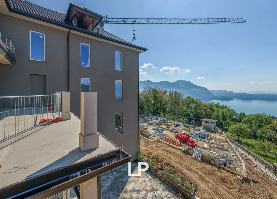 Complesso residenziale Arizzano