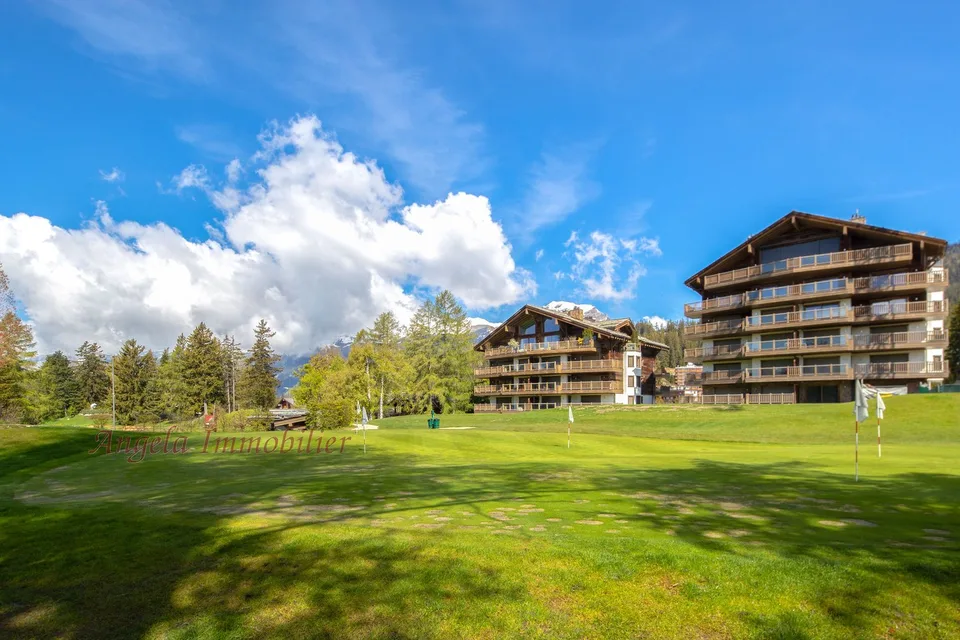 Stunning 4.5-Room Alpine Apartment with Pool & Panoramic Views in Lens – Foto 12 von 16