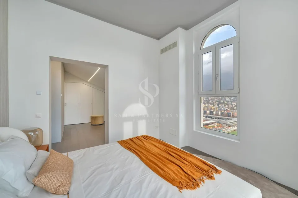 Dachgeschoß-Duplex mit Seeblick – Foto 13 von 21