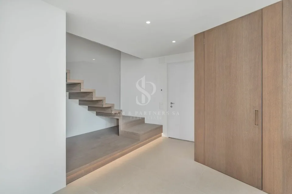 Dachgeschoß-Duplex mit Seeblick – Foto 11 von 21