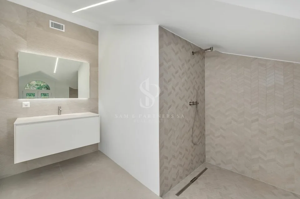 Dachgeschoß-Duplex mit Seeblick – Foto 19 von 21