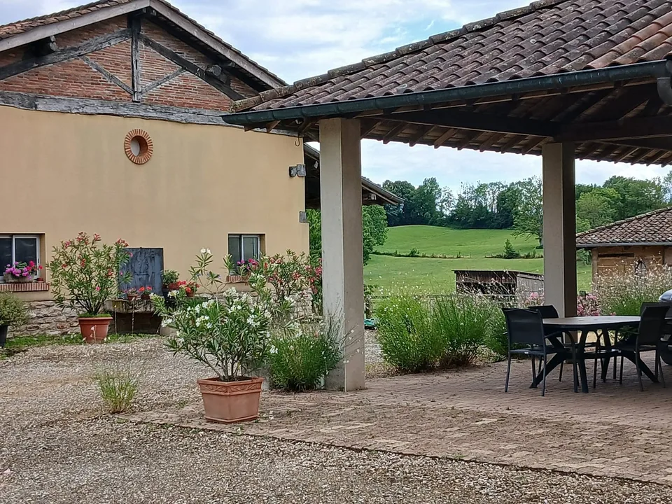 Propriété équestre de charme de 6 hectares, 231 m² habitables et dépendances