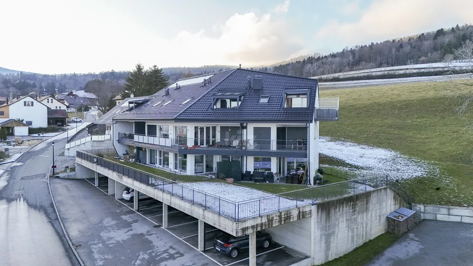 Splendide appartement contemporain avec vue imprenable