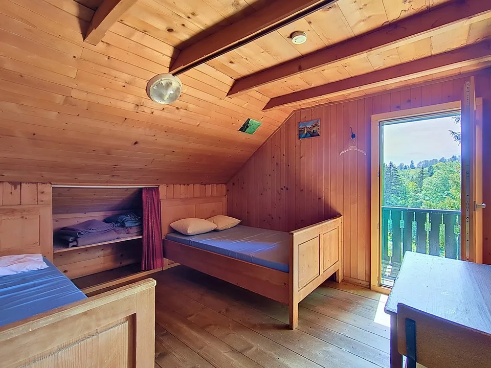 Grande chalet nel cuore della natura e vicino a Vevey e Montreux