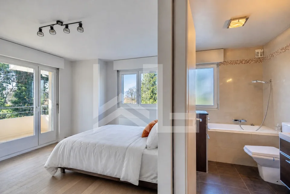 Villa familiale à Corsier : luminosité, espace et bien-être