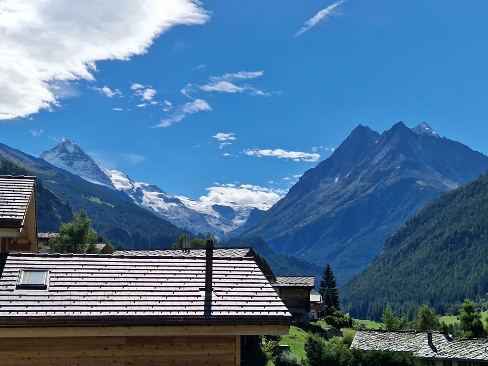 Chalet en construction - Finitions au gré du preneur - Résidence principale - Evolène
