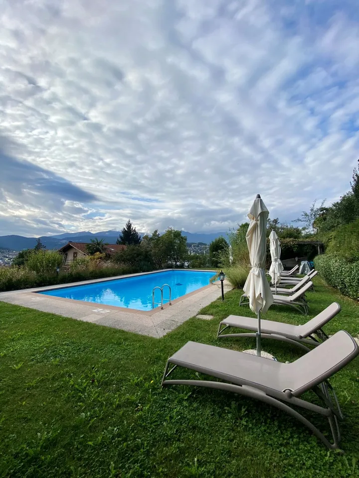 Appartamento vista lago  in esclusiva residenza
