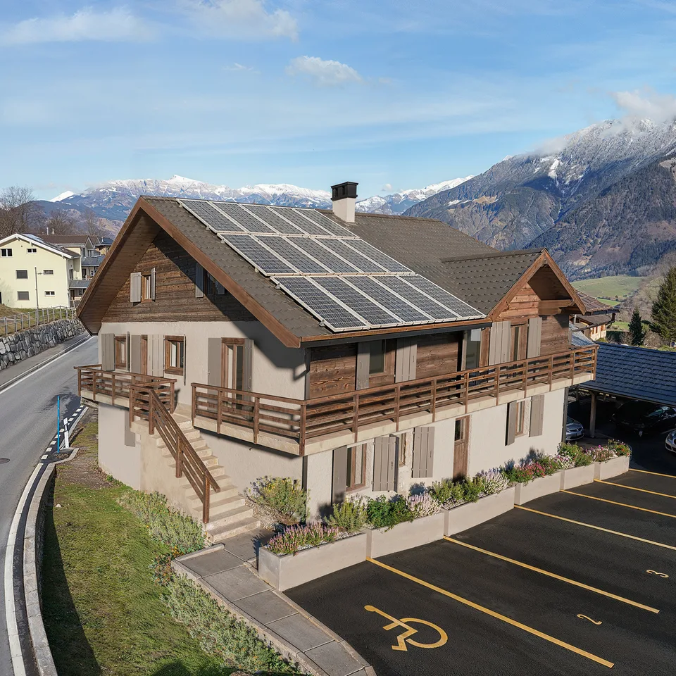Vérossaz Chalet-Grange à Transformer en 2 appartements spacieux