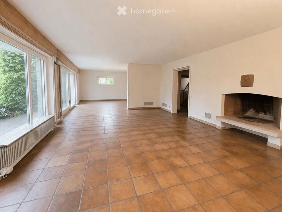 Casa unifamiliare affascinante a Rüschlikon – 5,5 locali con giardino e garage