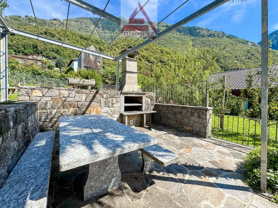 Casa di 10.5 locali / 10.5 - Zimmer - Haus