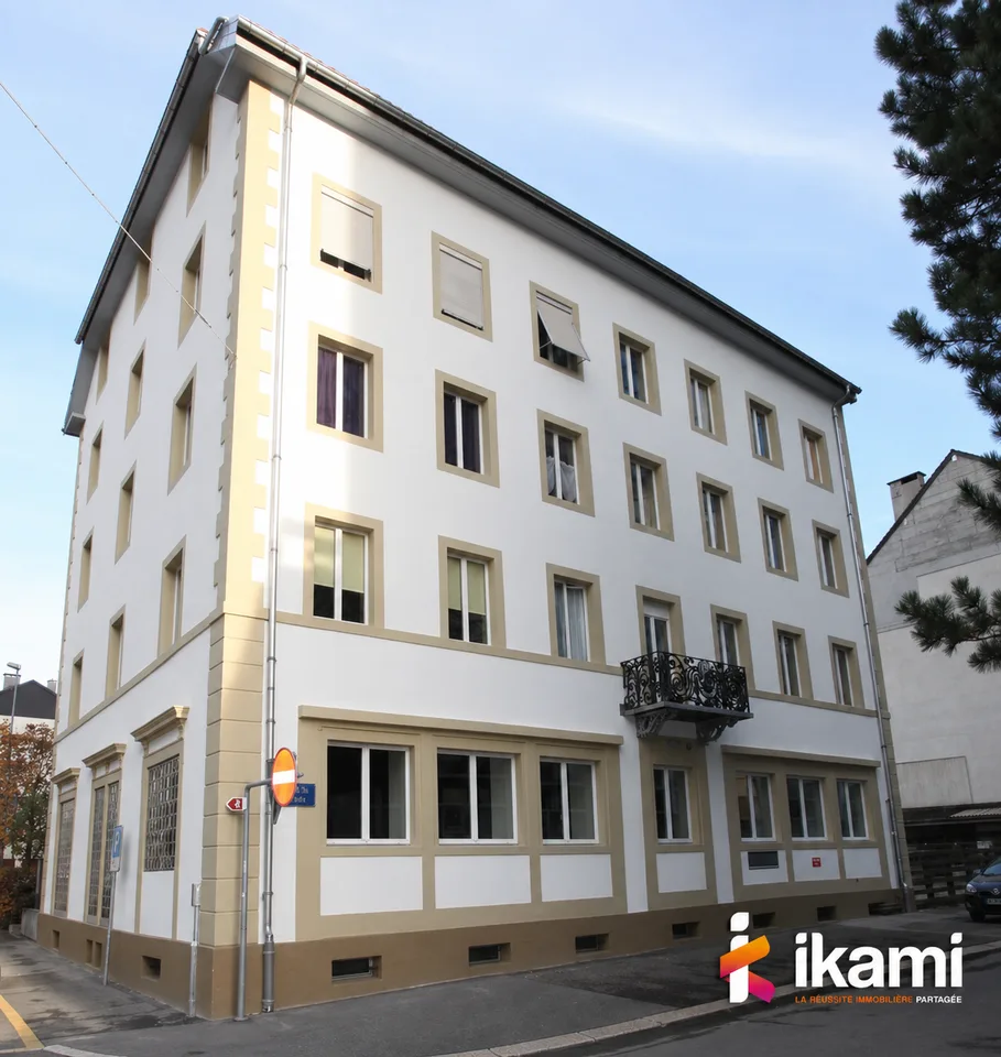 Lot d'un Immeuble de rendement avec deux parcelles de terrain constructibles au Locle(NE)
