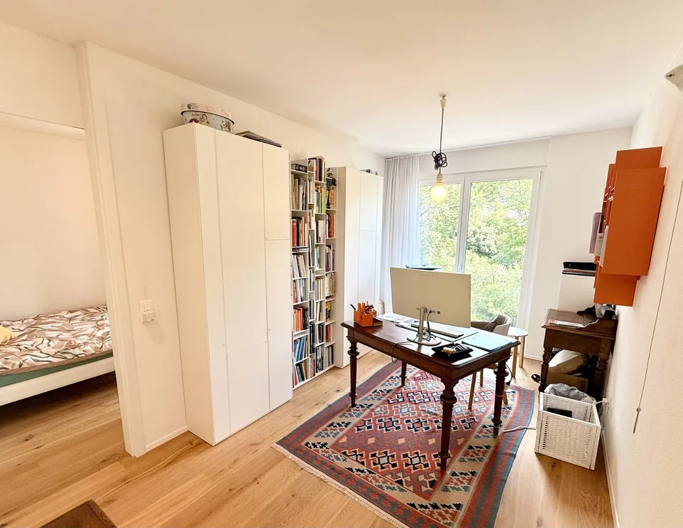 Eleganz und Licht in einem traumhaften Einfamilienhaus – Foto 8 von 12