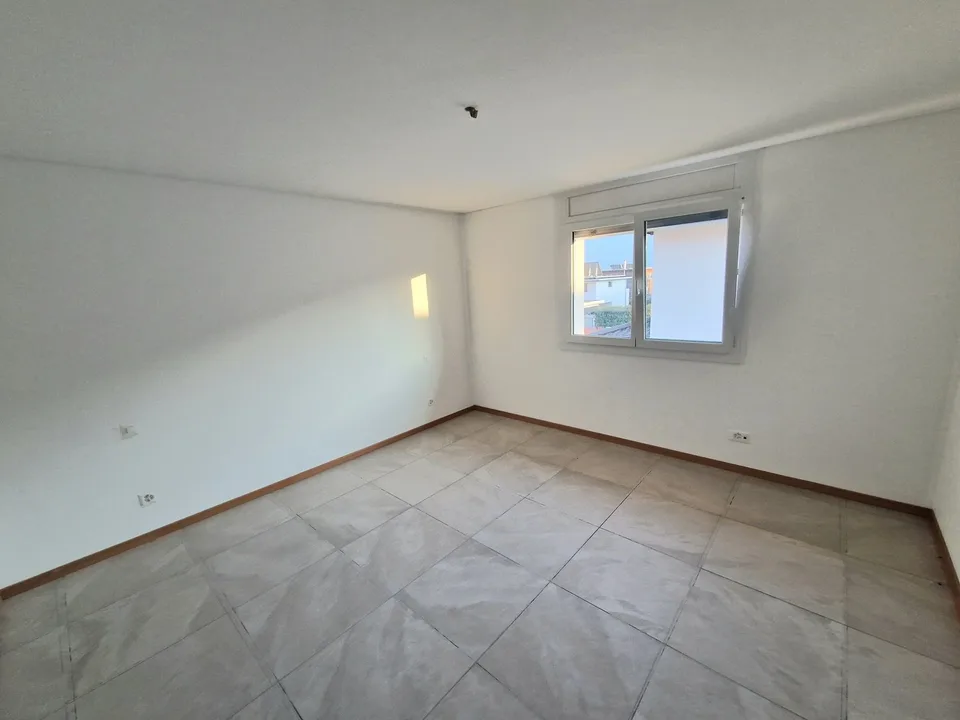 5.5 Zimmer Einfamilienhaus in Cugnasco – Foto 9 von 27