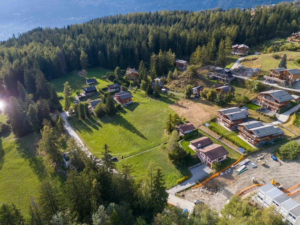 Buildable land in Crans-Montana
