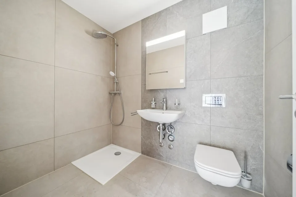 Zwei vollständig renovierte Apartments! – Foto 6 von 13