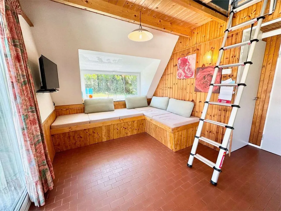 Belle maison de vacances avec grande terrasse, jardin et parking