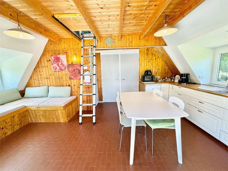 Belle maison de vacances avec grande terrasse, jardin et parking