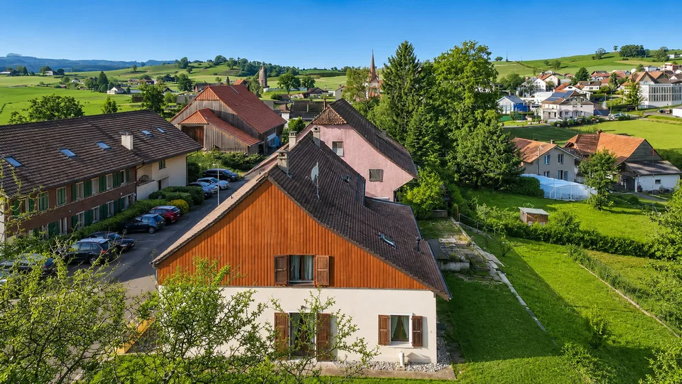 Proprietà rara a Torny | Casa di carattere e rendimento locativo
