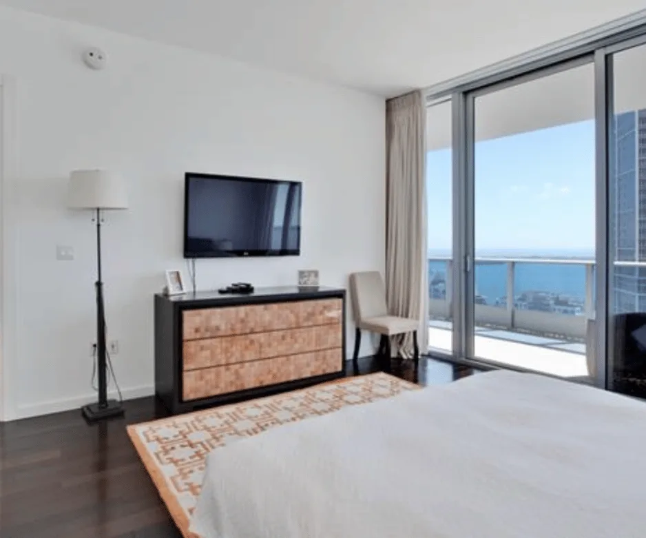 Wohnung in MIAMI - USA - 200 BYSCANE BLD WAY mit atemberaubendem Seeblick – Foto 9 von 13