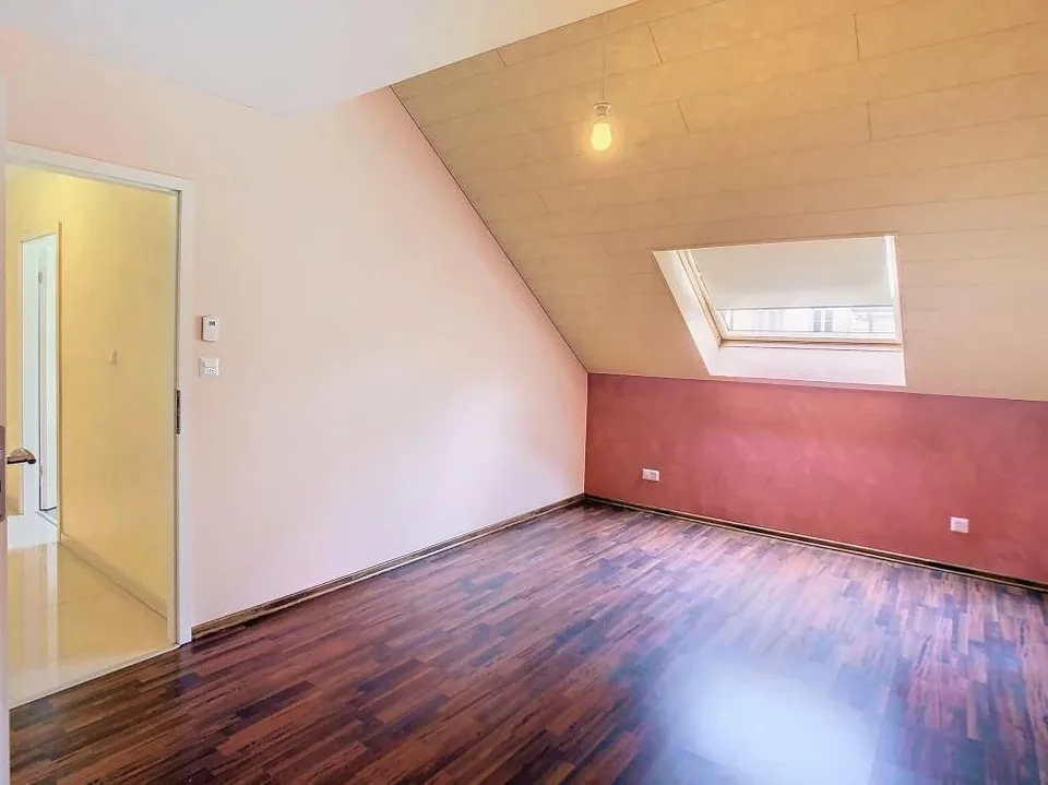 Duplex-Penthouse mit Terrasse in der Innenstadt – Foto 13 von 13