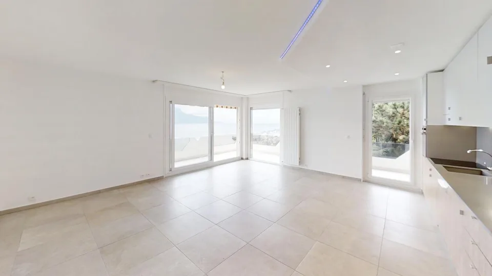Bello appartamento di 3.5 locali con vista impareggiabile sul lago di Ginevra a Montreux