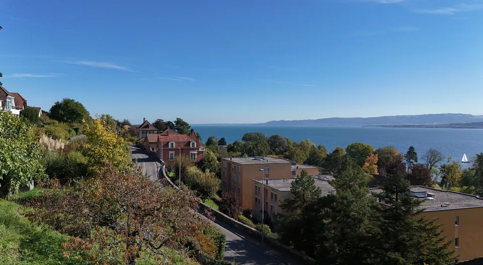 Trois perles de haut standing avec une vue magique - Livraison 2026