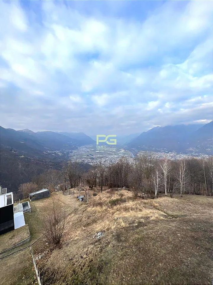 Raffiniertes Einfamilienhaus mit Blick – Foto 8 von 9