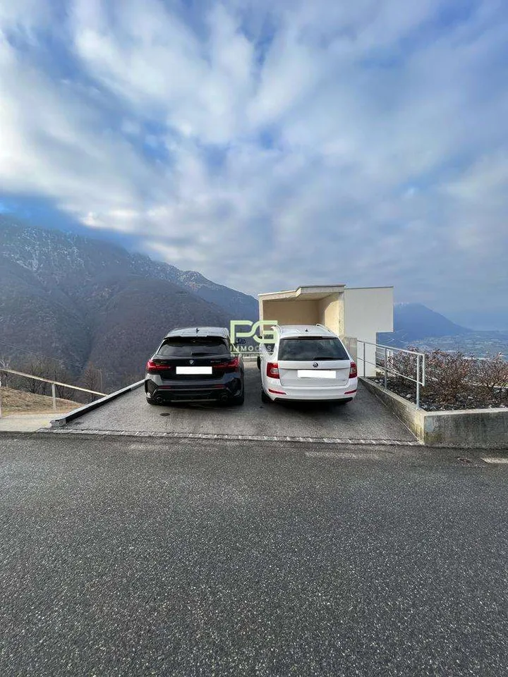 Raffiniertes Einfamilienhaus mit Blick – Foto 9 von 9