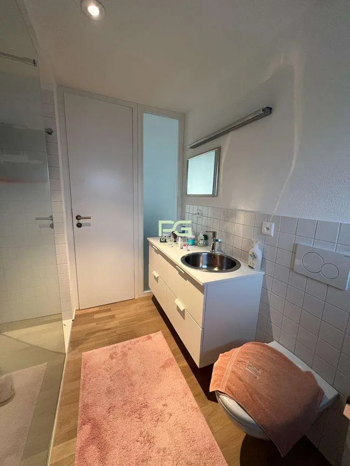 Raffiniertes Einfamilienhaus mit Blick – Foto 7 von 9