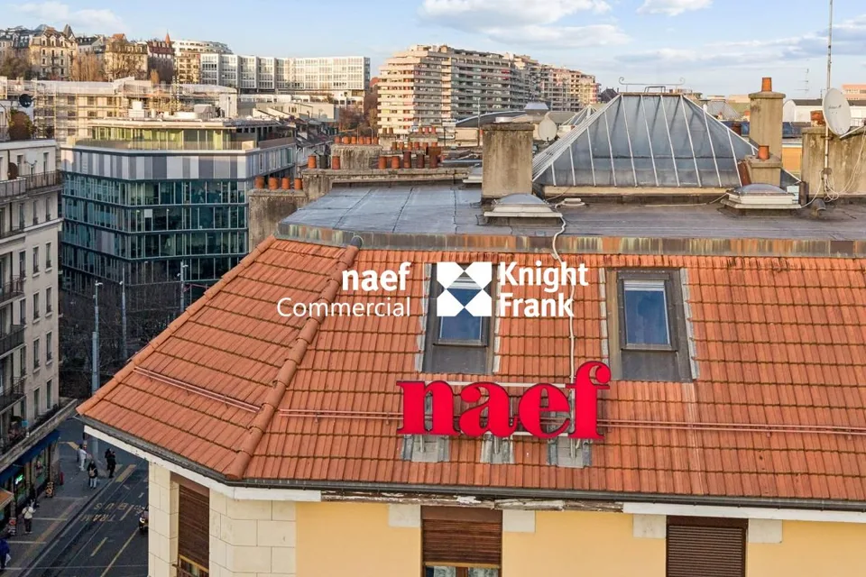 Emplacement publicitaire pour une enseigne - Genève Plainpalais
