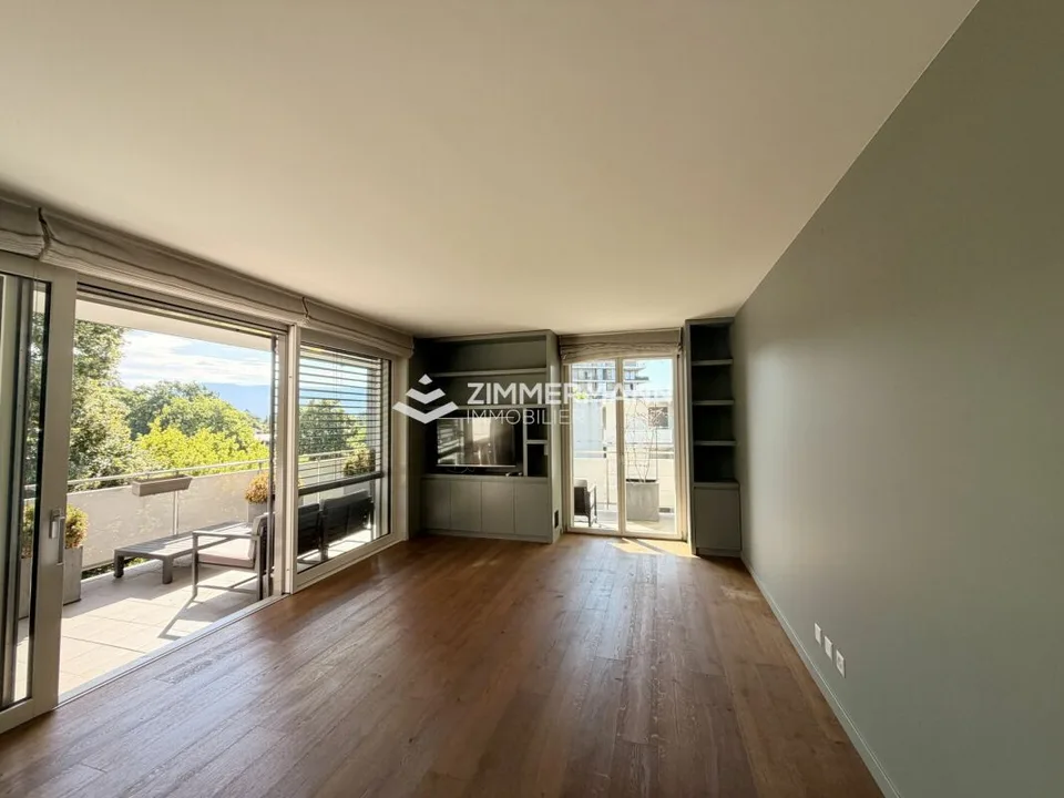 Prächtige 5-Zimmer-Wohnung mit großer Terrasse und freier Sicht!